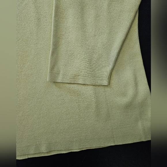 NWT - Silk Stretch Blend Dialogue Heavyweight Green Jersey - Size 1X - Picture 4 of 7